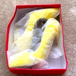 Women’s Yellow Heels